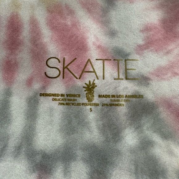 Skatie high waisted swim size small/ medium - Picture 3 of 3